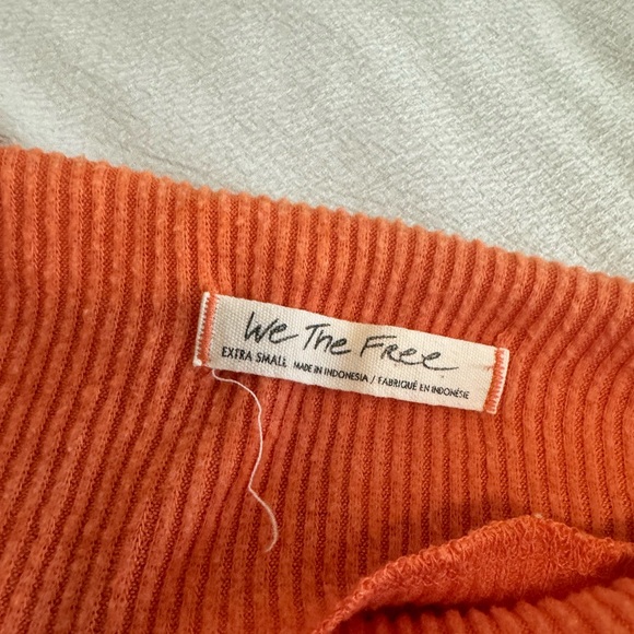 Free People Main Squeeze Hacci Off Shoulder Top XS Cayenne Orange - Picture 4 of 4